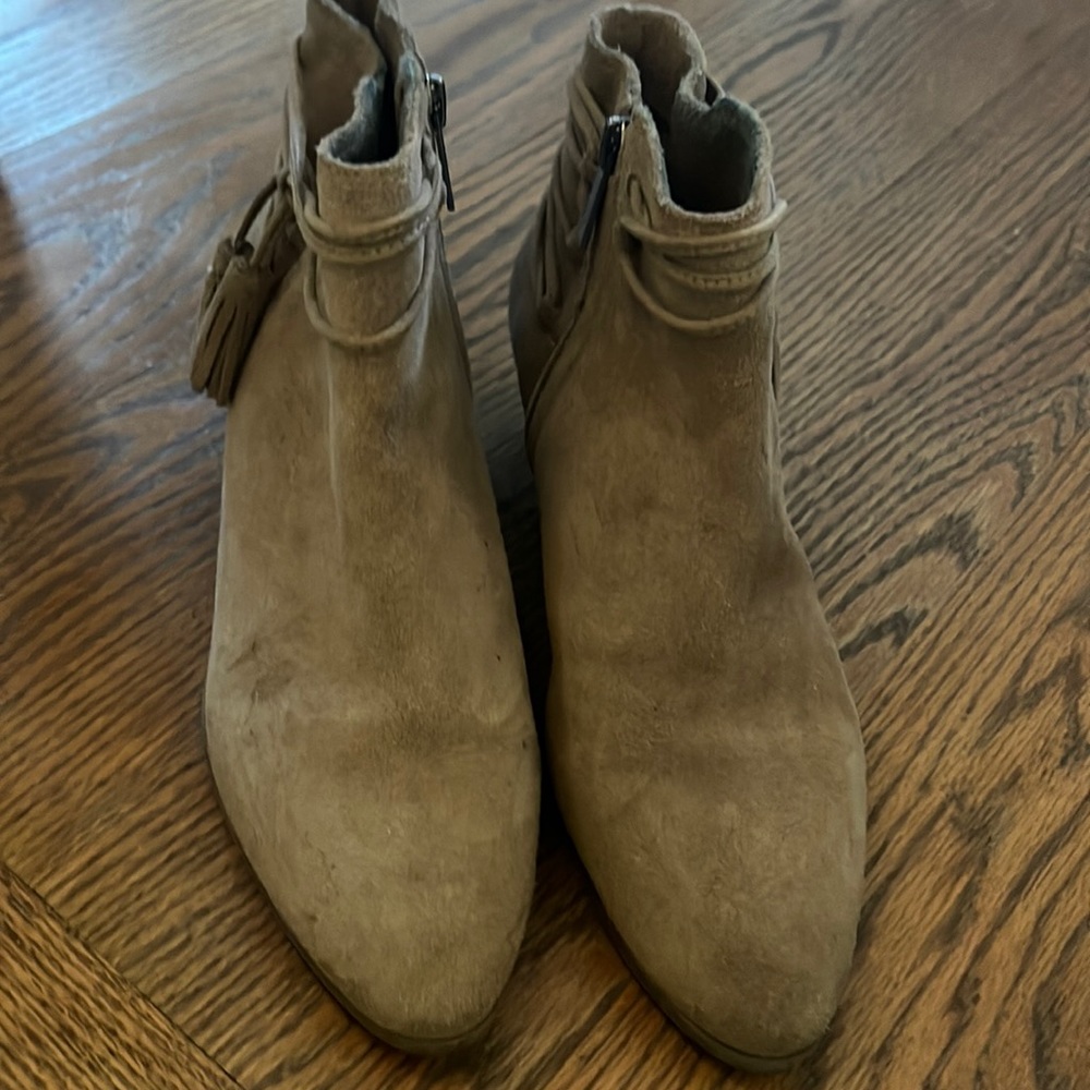 Vince Camuto Booties